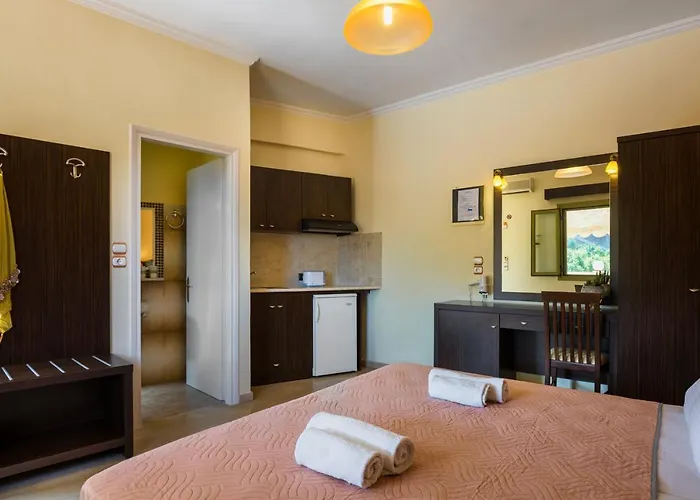 Makis By La Skala Vista Hotel *