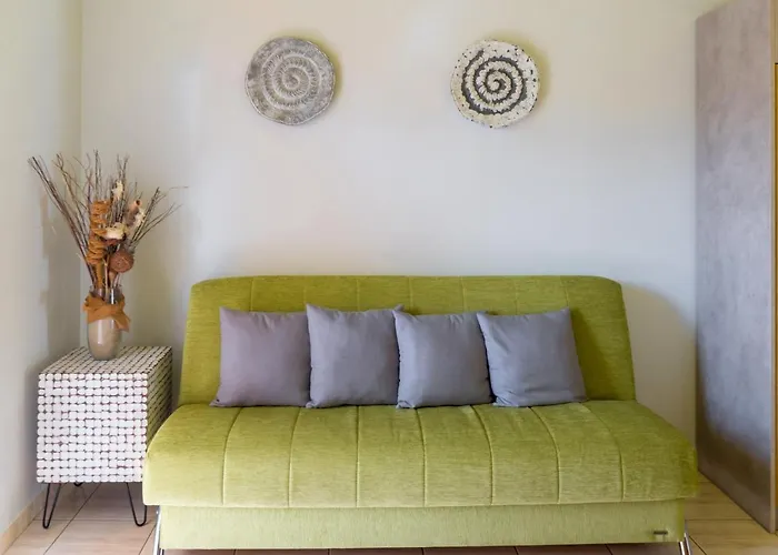 Makis By La Skala Vista Hotel